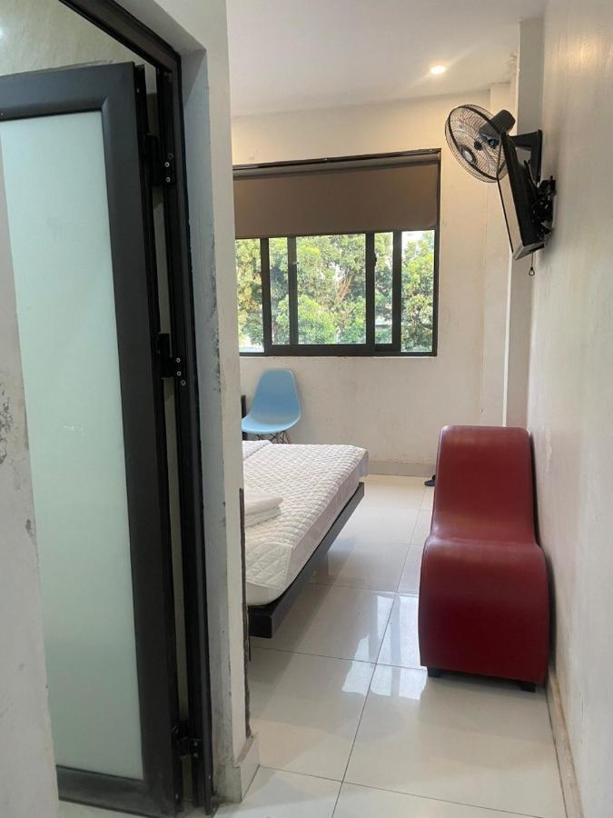 Yen Hoa Motel Hanoi Zewnętrze zdjęcie